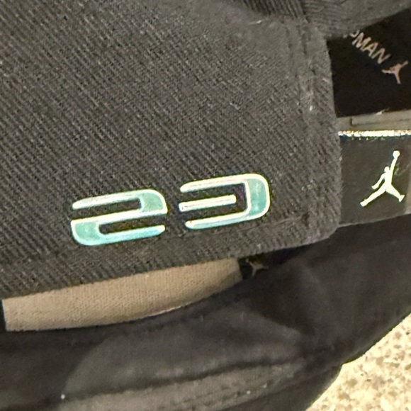 Jordan Leather Black Cap - Picture 7 of 7